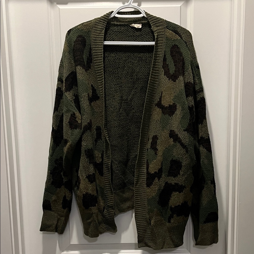Camouflage Open-Front Cardigan